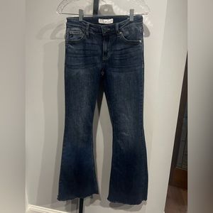 KanCan Dark Wash Jeans Size 3/25